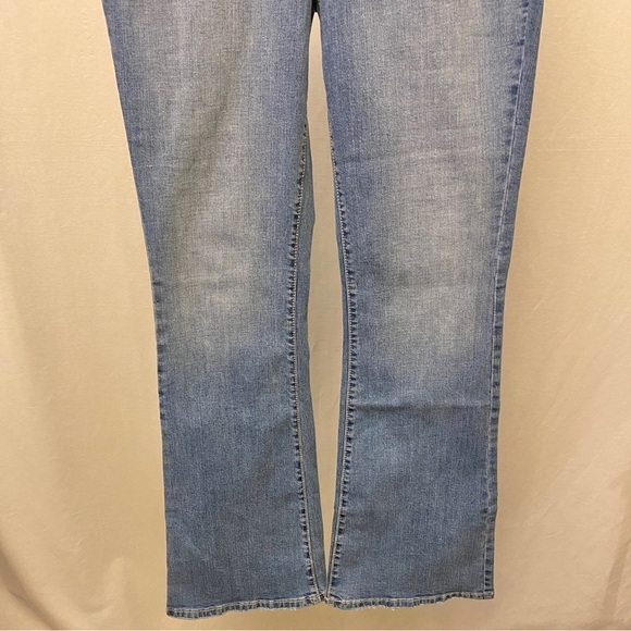 Shyanne Flare 32 (US 13/14) Jeans Back Seams Mid Rise Women’s Stretch Cowgirl - Picture 5 of 13